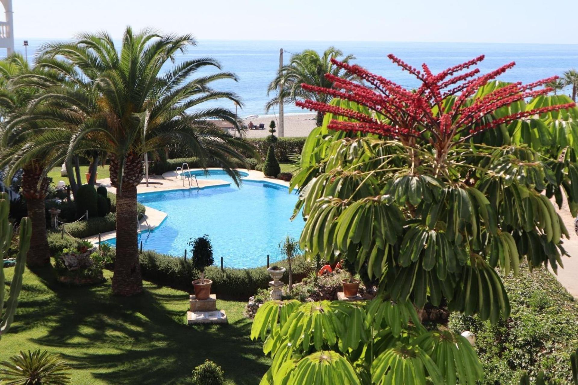 Fuer 2 Personen Ca 50 Qm In Nerja, Andalusien Costa Del Sol Apartment *